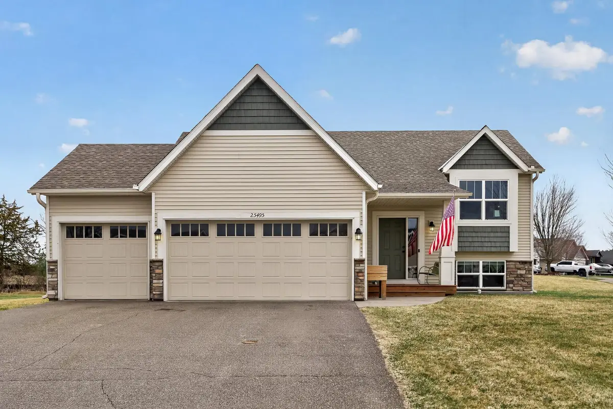 25495 10th Street W, Zimmerman, MN 55398 - #1