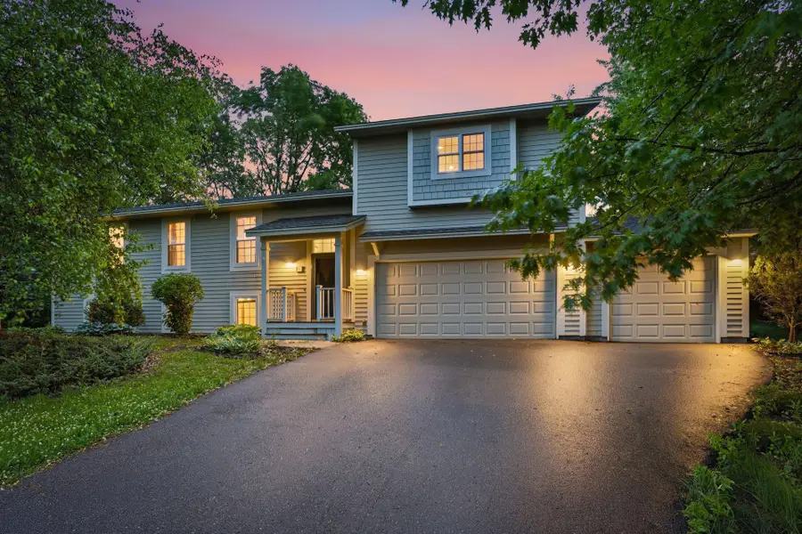 785 Santa Vera Drive, Chanhassen, MN 55317 - #2