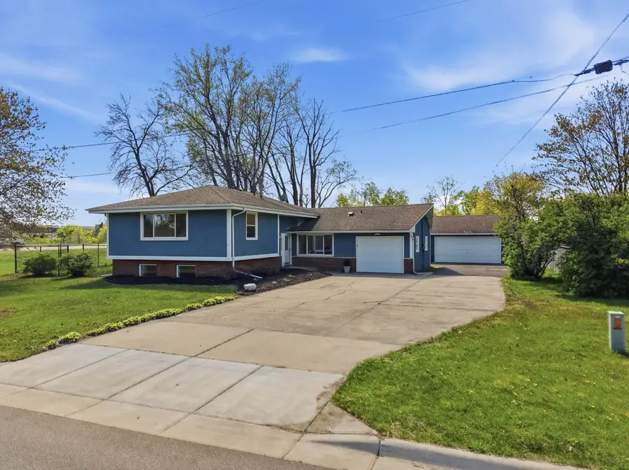 8504 Edison Street Ne, Blaine, MN 55449 - #2