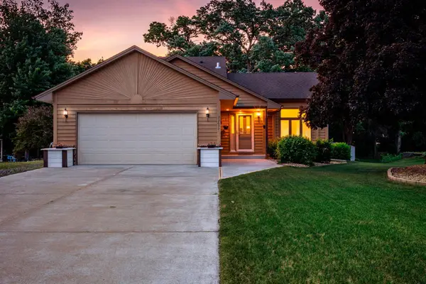 23653 Dakotah Street Nw, Saint Francis, MN 55070
