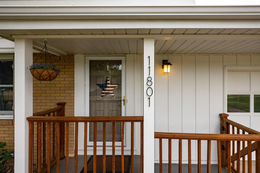 11801 Crooked Lake Boulevard Nw, Coon Rapids, MN 55433 - #2