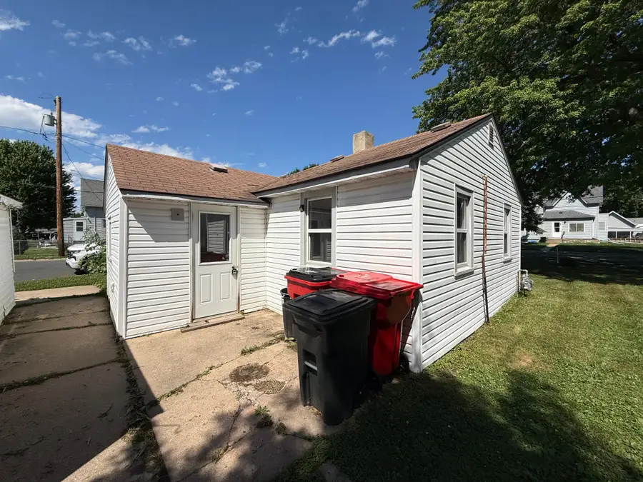 600 2nd Avenue Se, Hayfield, MN 55940 - #2