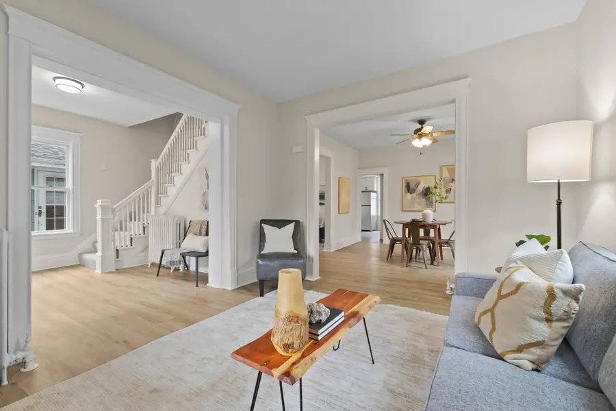 413 Knox Avenue N, Minneapolis, MN 55405 - #3