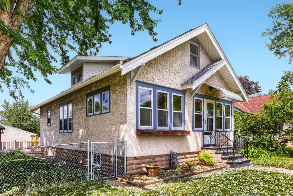1861 Ivy Avenue E, Saint Paul, MN 55119 - #1