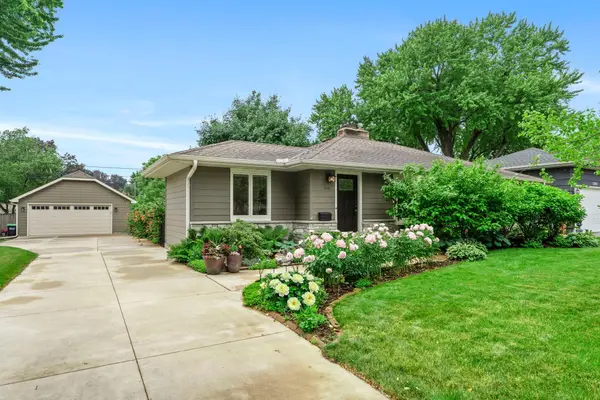 4705 Valley View Road, Minneapolis, MN 55424