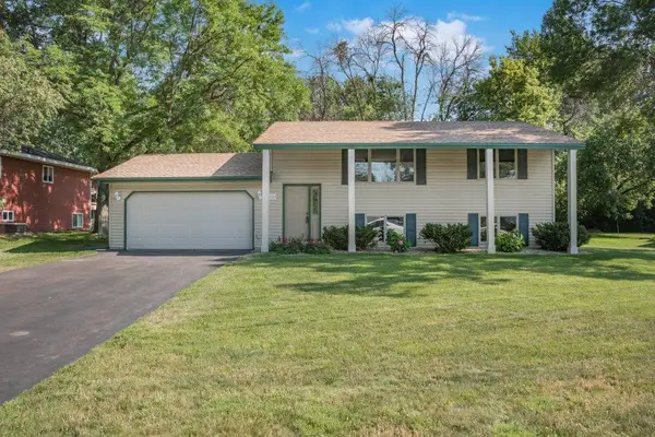 9109 Erickson Court N, Brooklyn Park, MN 55428