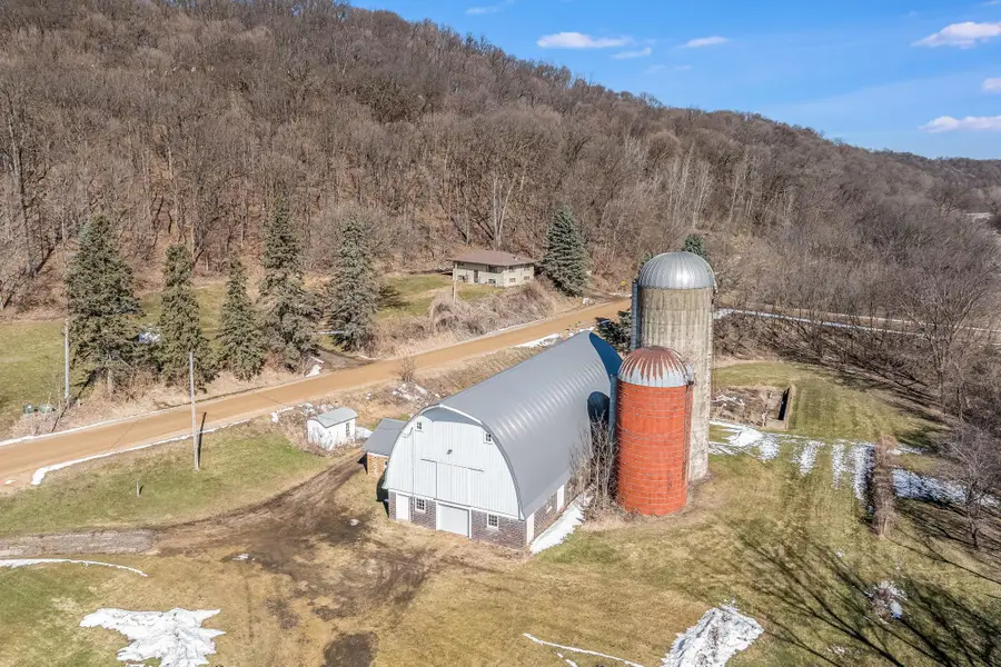48050 Old River Bluff Road, Saint Peter, MN 56082 - #2