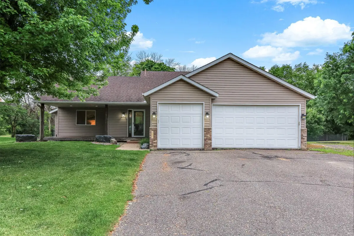 544 Maple Knoll Way Nw, Saint Michael, MN 55376 - #1
