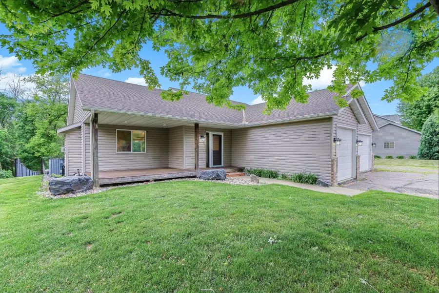 544 Maple Knoll Way Nw, Saint Michael, MN 55376 - #2
