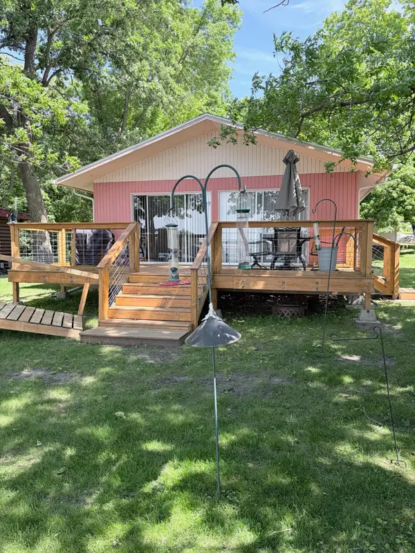 26257 Paradise Point Road, Detroit Lakes, MN 56501