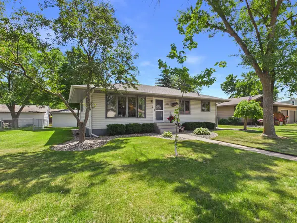 1032 38th Avenue N, Saint Cloud, MN 56303