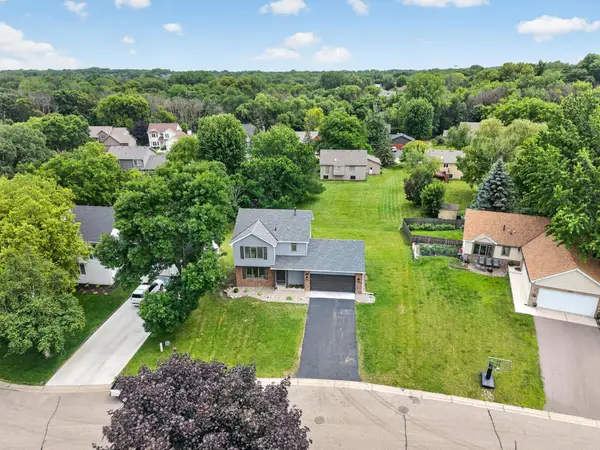 18735 Pennington Avenue, Eden Prairie, MN 55346