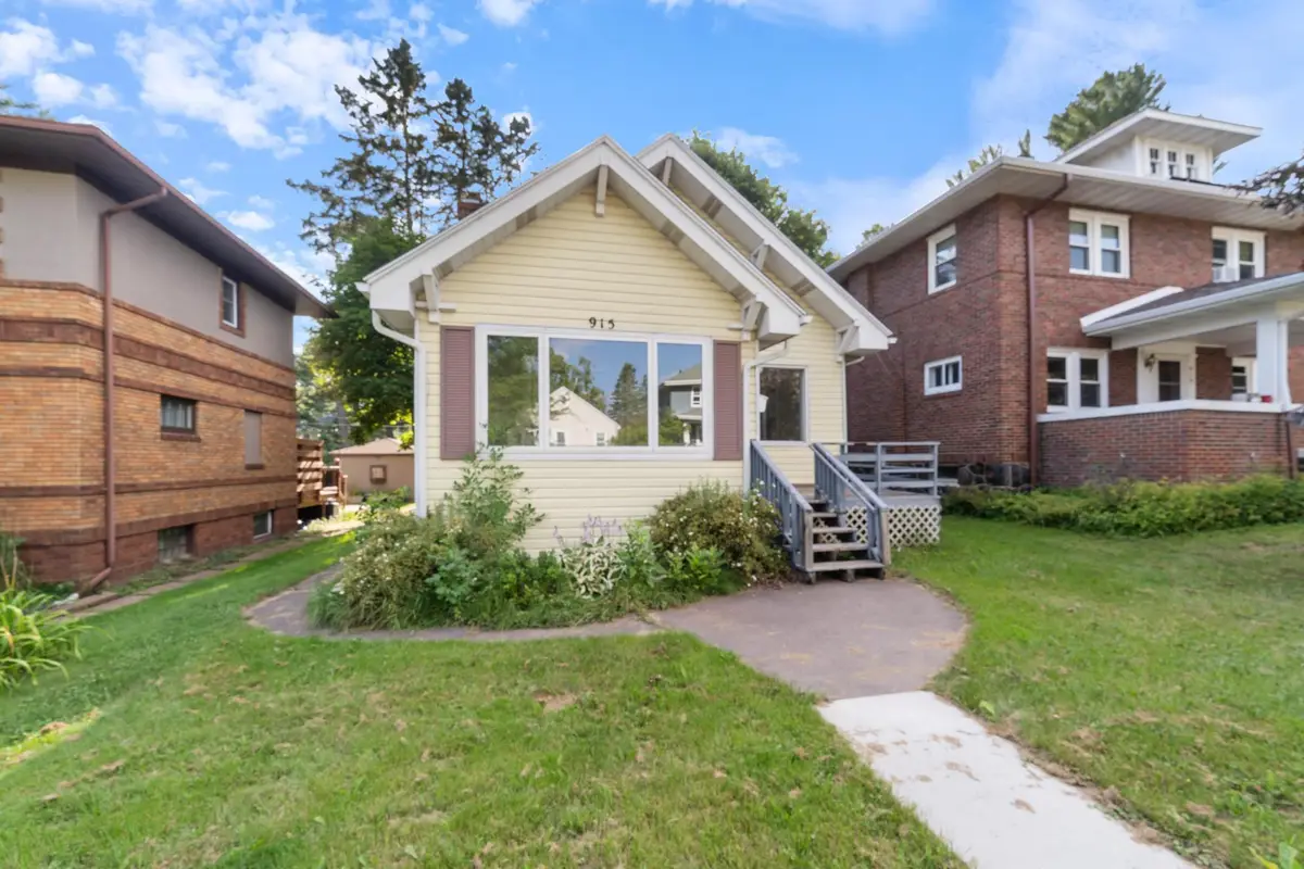 915 Grandview Avenue, Duluth, MN 55812 - #1