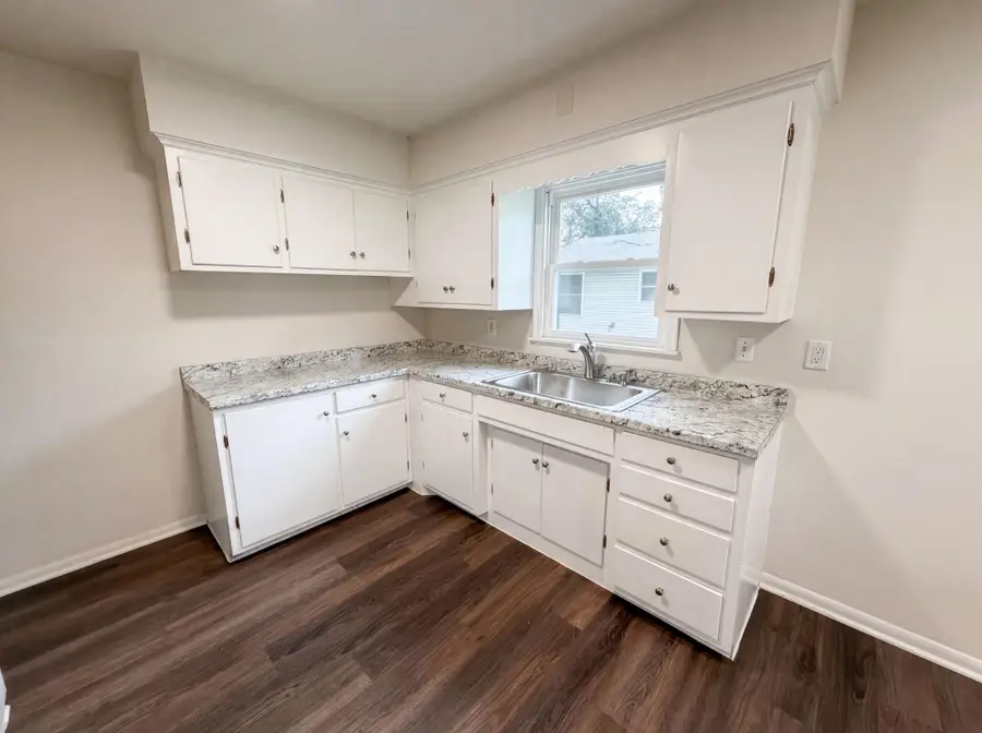 1587 Hudson Road, Saint Paul, MN 55106 - #2