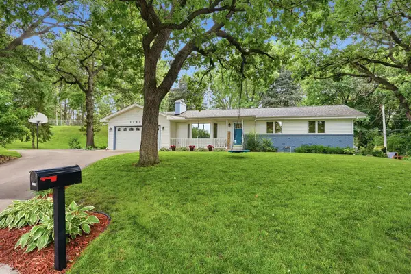 13224 Taylor Place, Burnsville, MN 55337