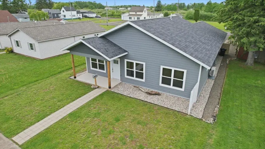 2213 Oakes Avenue, Superior, WI 54880 - #3