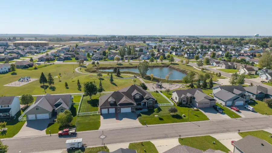 1007 6 Avenue Ne, Dilworth, MN 56529 - #3