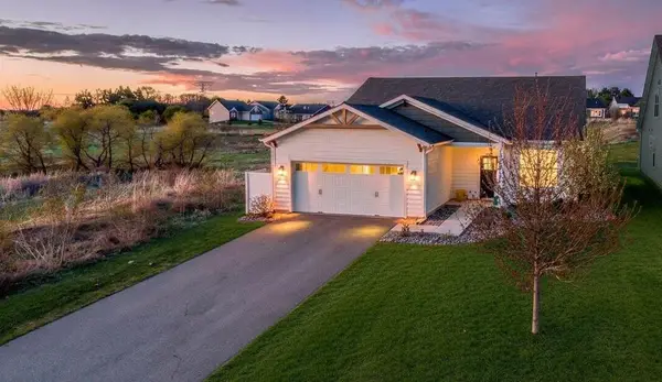 4711 Schilling Court, Woodbury, MN 55129