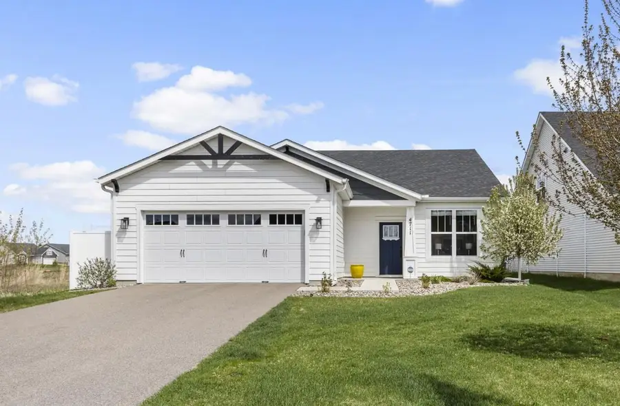 4711 Schilling Court, Woodbury, MN 55129 - #2