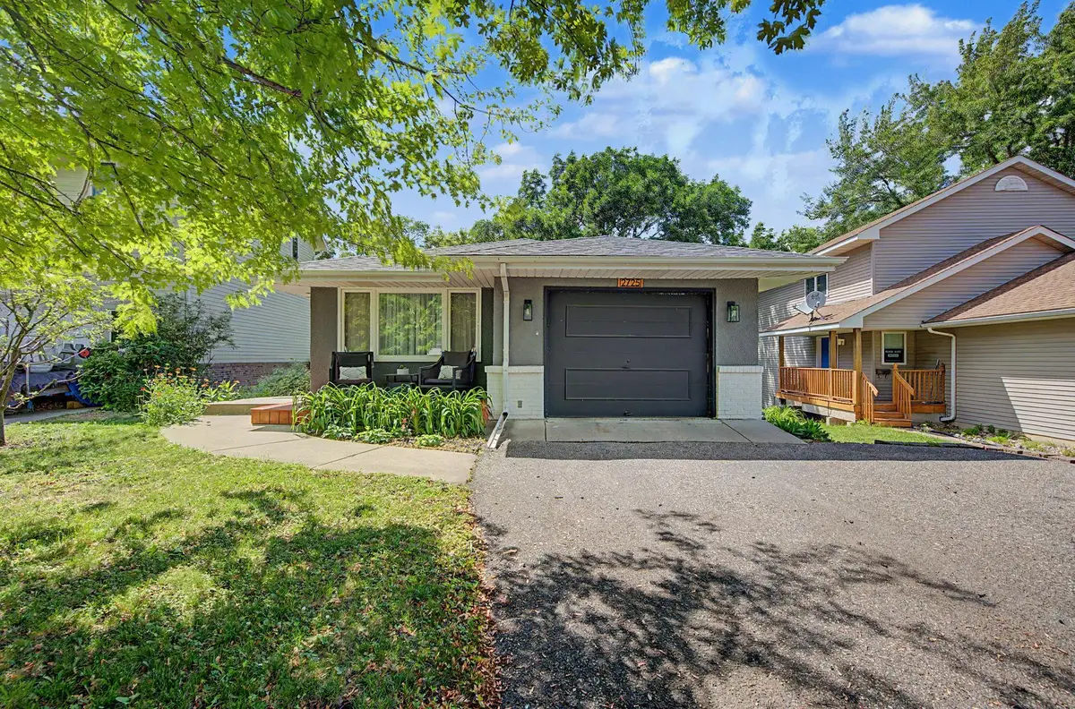 2725 Parkview Boulevard, Minneapolis, MN 55422 - #1