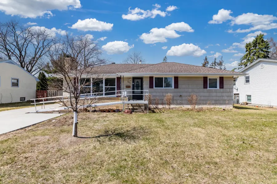6925 Halifax Avenue N, Minneapolis, MN 55429 - #2