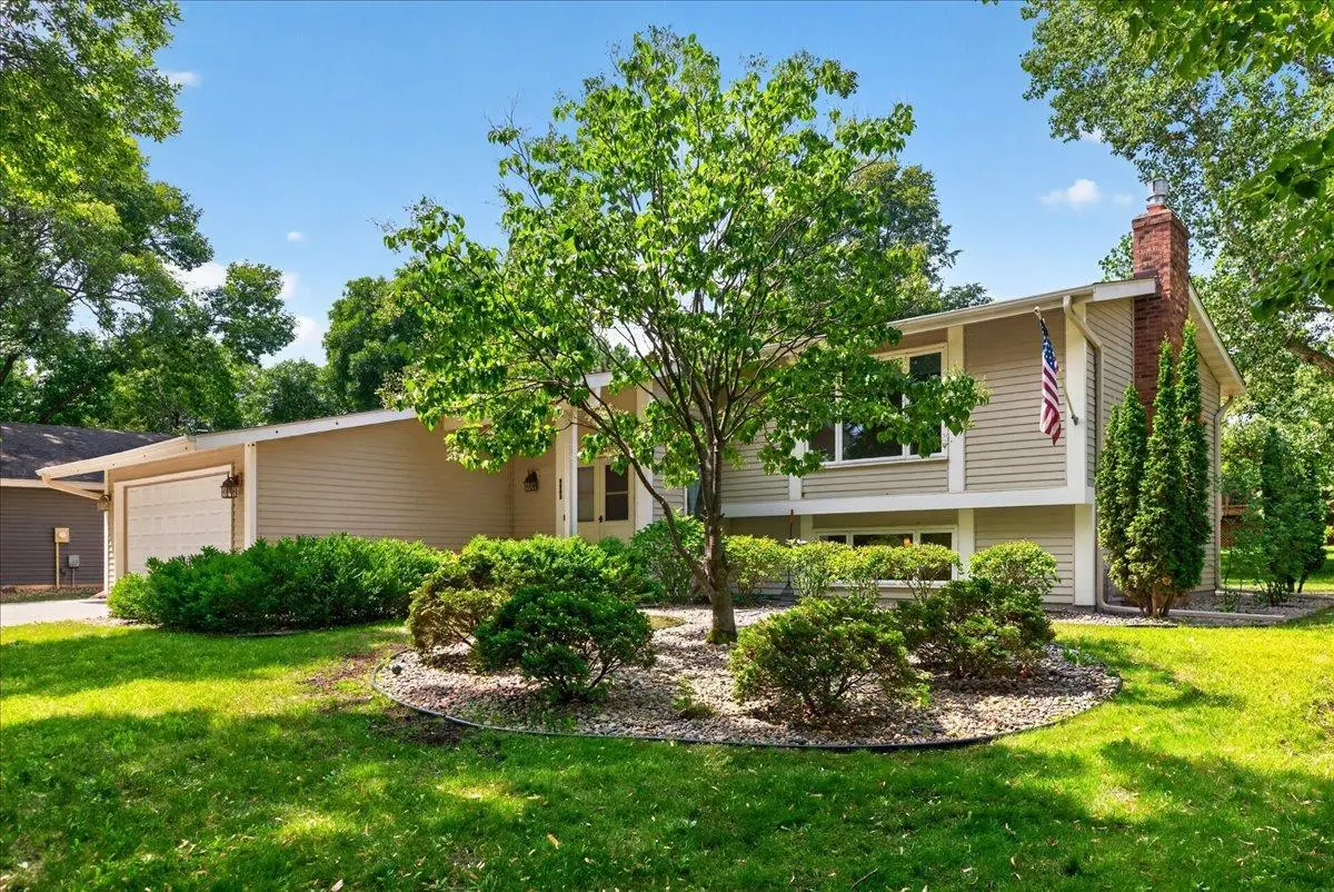 9983 Balmoral Lane, Eden Prairie, MN 55347 - #1
