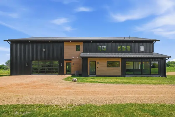 880 Wild Oak Trail, Independence, MN 55359