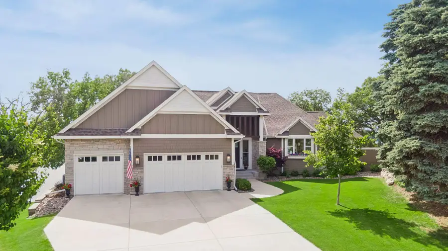1489 Bussard Court, Arden Hills, MN 55112 - #3