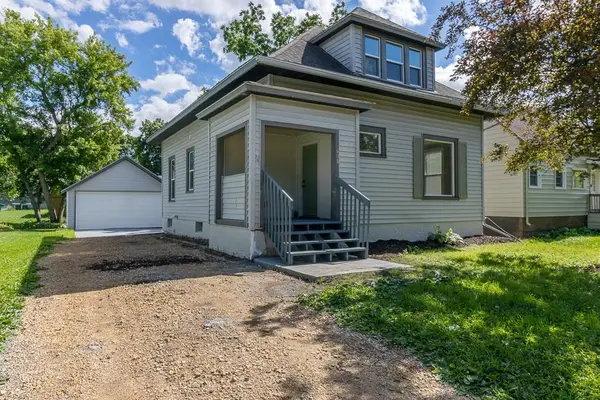 608 7th Avenue Se, Waseca, MN 56093