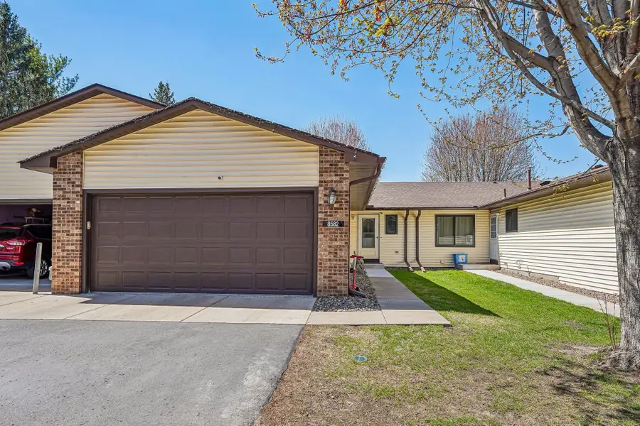 8582 134th Street W, Apple Valley, MN 55124 - #2