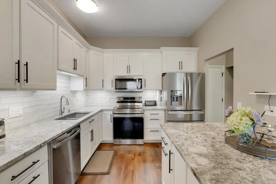 881 Kimberly Lane, Chanhassen, MN 55317 - #3