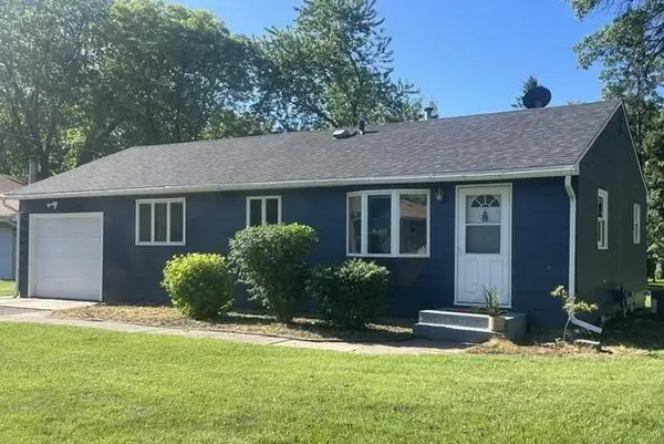 440 106th Avenue Nw, Minneapolis, MN 55448