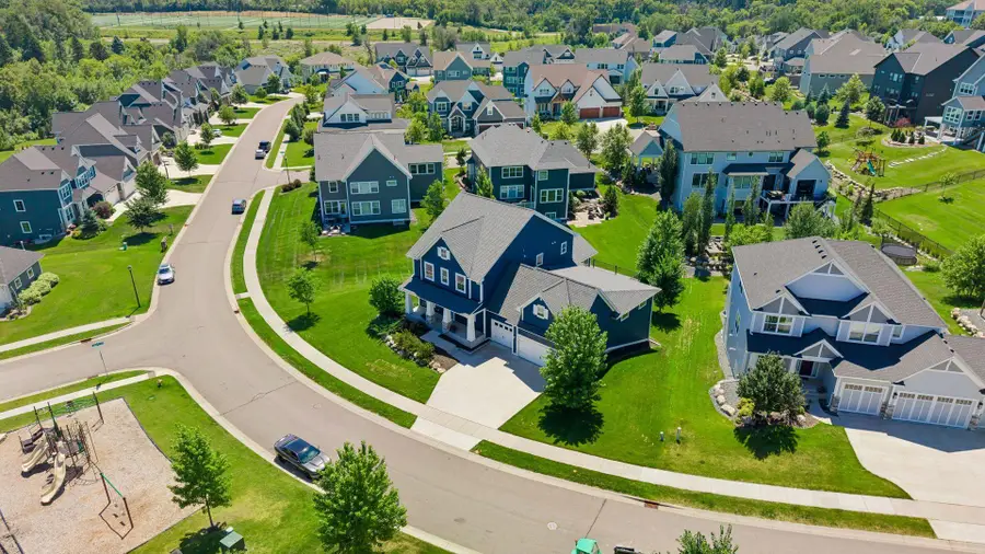 18915 51st Avenue N, Plymouth, MN 55446 - #3