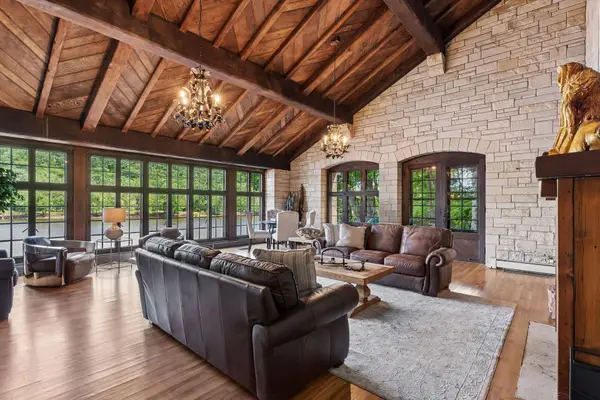 801 Pine Cone Trail, Marine On Saint Croix, MN 55047