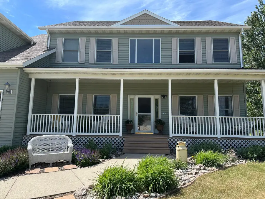 3618 49th Street N, Fargo, ND 58102 - #3