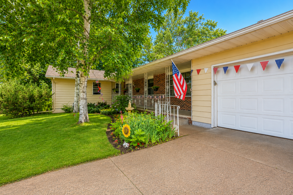 332 South Street W, Amery, WI 54001 - #1
