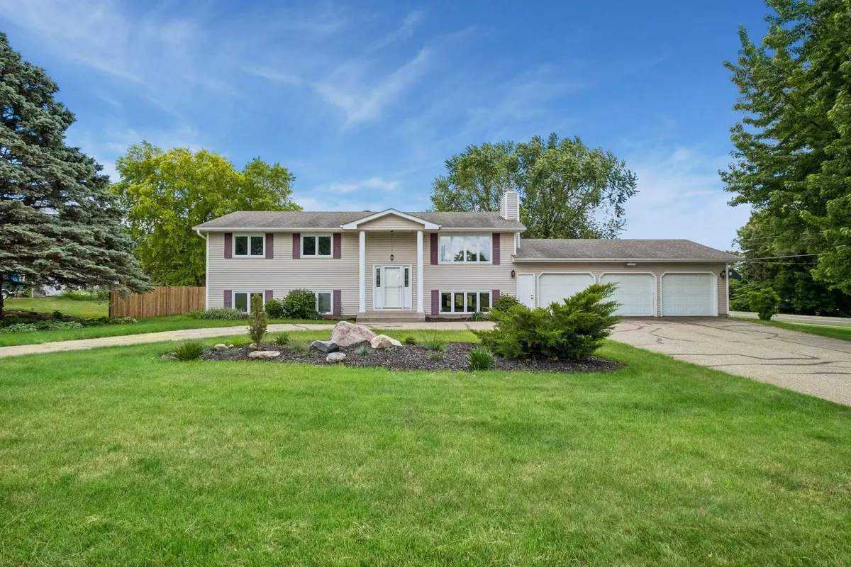 1790 Crestridge Lane, Eagan, MN 55122 - #1