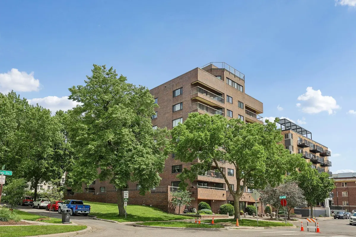 2885 Knox Avenue S #707, Minneapolis, MN 55408 - #1