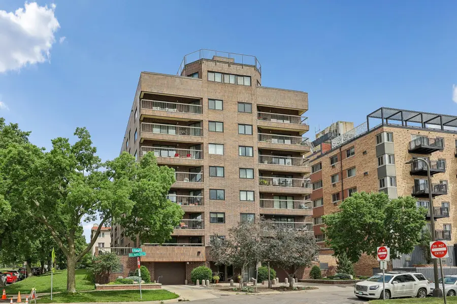 2885 Knox Avenue S #707, Minneapolis, MN 55408 - #2