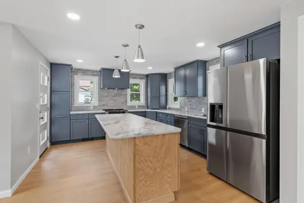 720 Fir Avenue, Bird Island, MN 55310