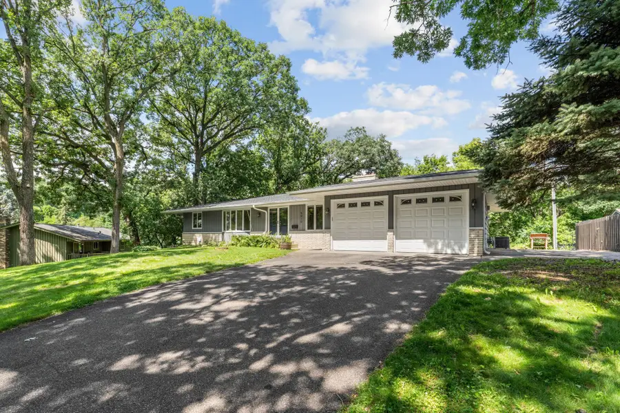 5010 Diane Drive, Minnetonka, MN 55343 - #2