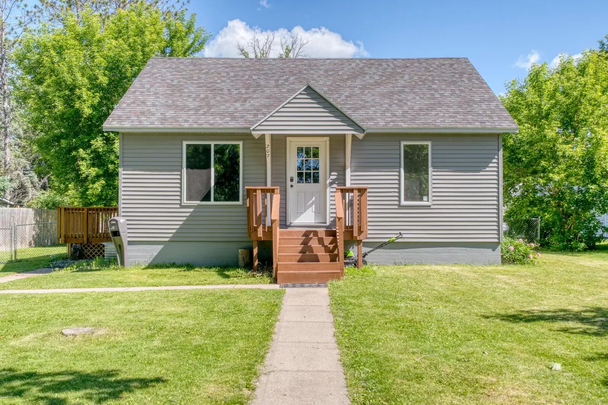 207 NE 7th Street, Grand Rapids, MN 55744 - #1
