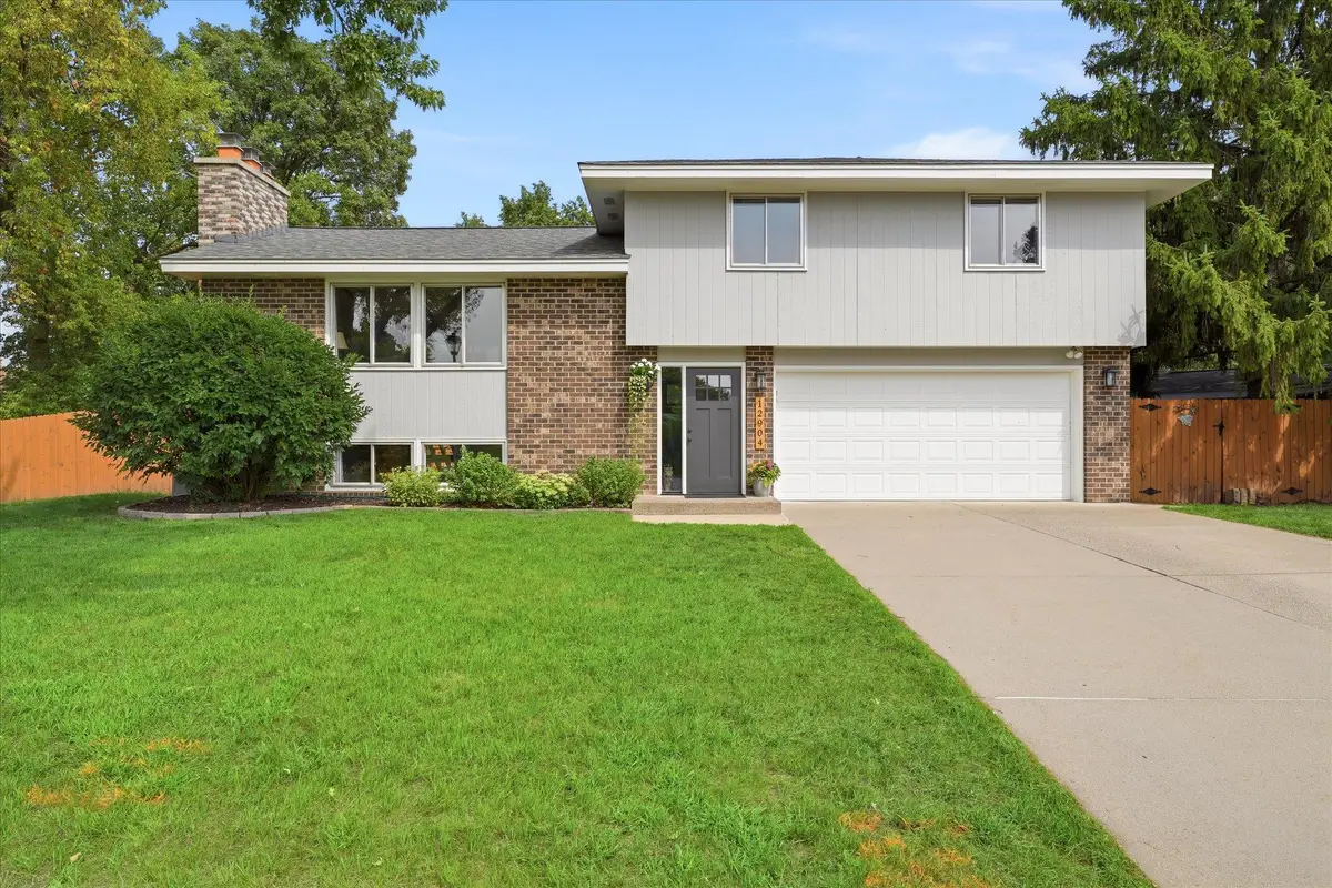 12904 Jackson Circle Ne, Blaine, MN 55434 - #1