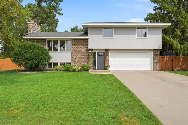 12904 Jackson Circle Ne, Minneapolis, MN 55434