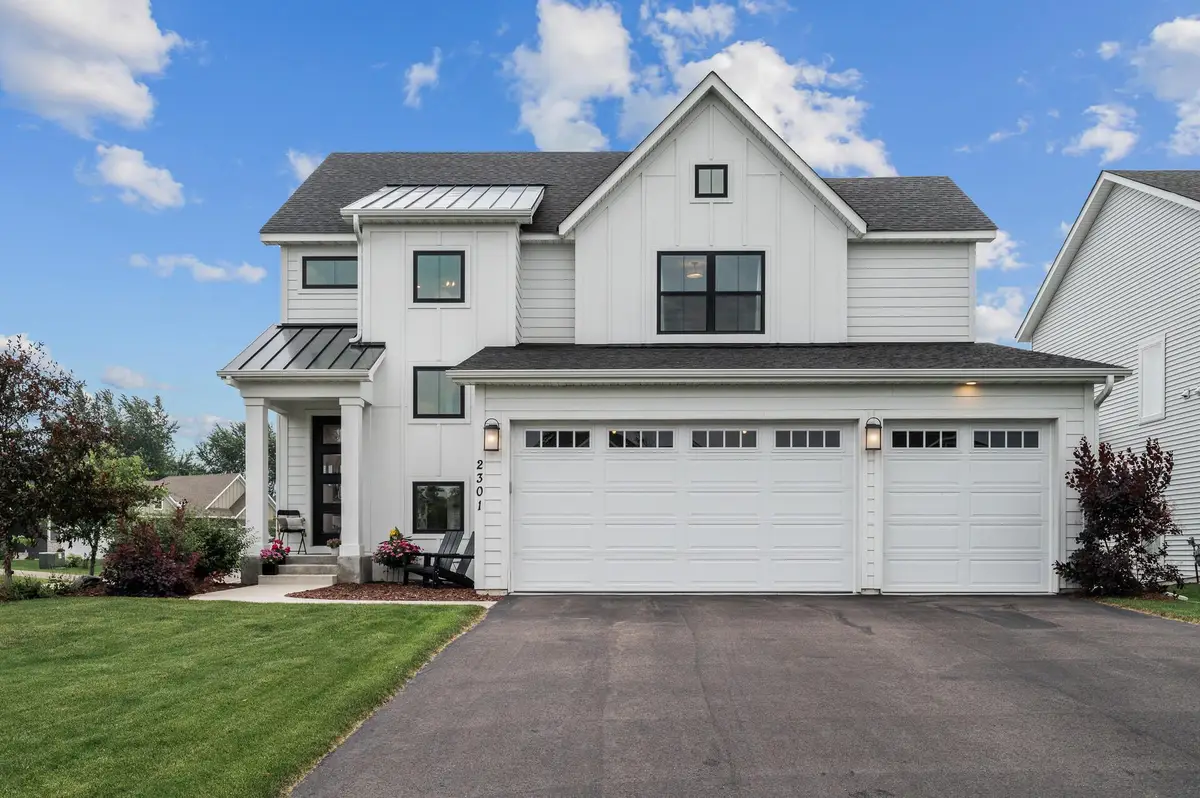 2301 Keystone Avenue Ne, Saint Michael, MN 55376 - #1