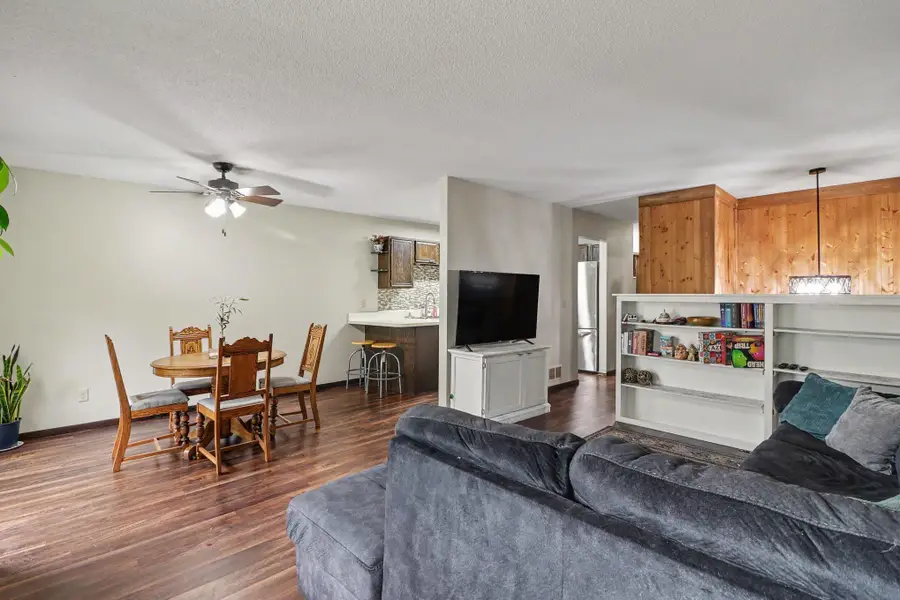 4490 Woodgate Point, Eagan, MN 55122 - #3