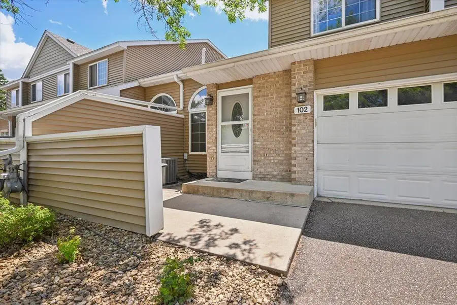102 Primrose Court, Saint Paul, MN 55127 - #2