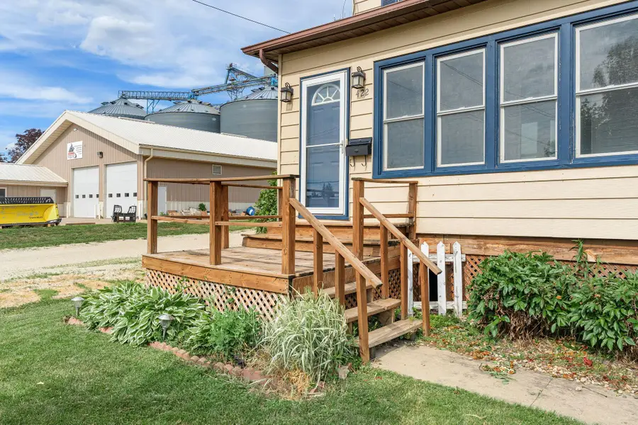 422 1st Avenue Se, Stewartville, MN 55976 - #2
