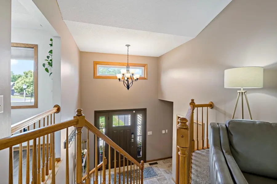 2401 Hydram Avenue N, Oakdale, MN 55128 - #2