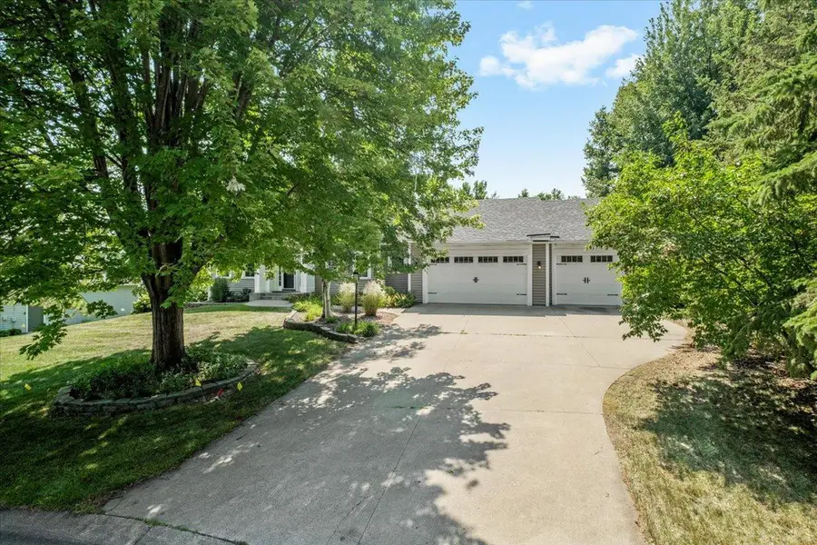 794 Interlachen Draw, Woodbury, MN 55125 - #2